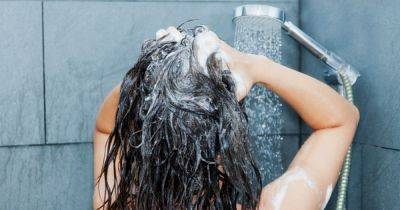 Women like hotter showers than men – now a doctor has explained why - www.ok.co.uk
