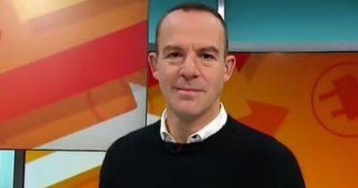 Martin Lewis' asks experts how renters can get their landlords to fix black mould - www.manchestereveningnews.co.uk