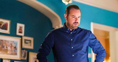 EastEnders 'confirms' Mick Carter's return to Albert Square, say fans who spotted 'giveaway clue' - www.ok.co.uk