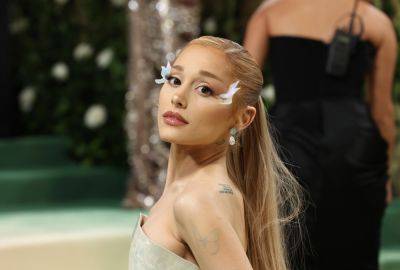 Ariana Grande Is ‘Reprocessing’ Her Time on Nickelodeon’s ‘Victorious,’ Watches Old Clips and Thinks: ‘Damn, Really? Oh S—’ - variety.com