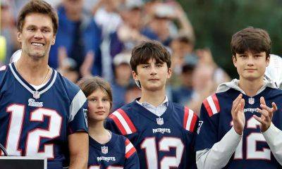 Tom Brady’s children surprise him ahead of his Hall of Fame ceremony - us.hola.com - Boston