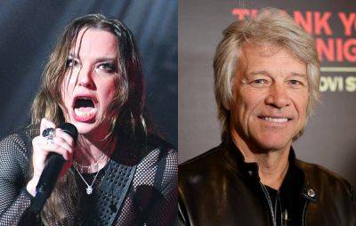 Watch Lzzy Hale play final show fronting Skid Row – as Bon Jovi encourages her to stay with band - www.nme.com - California - New Jersey - Sacramento, state California