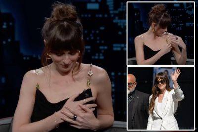 Dakota Johnson’s dress ‘fell off’ in wardrobe malfunction on ‘Jimmy Kimmel Live!’: ‘Just came unhooked’ - nypost.com