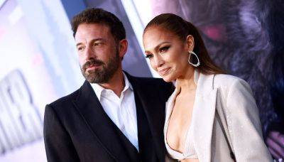 Ben Affleck Makes Rare Comments About Jennifer Lopez's Fame: 'F--kin' Bananas' - www.justjared.com