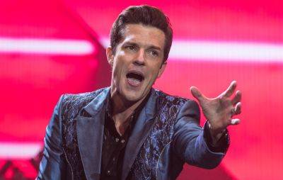 The Killers cover The Stone Roses’ ‘Ten Storey Love Song’ in Manchester - www.nme.com - Manchester