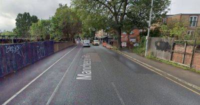 Boy, 16, stabbed with machete in south Manchester - www.manchestereveningnews.co.uk - Manchester