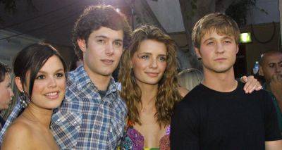 'Welcome to The O.C.' Book Bombshells: Mischa Barton's Shocking Exit, Adam Brody's Bad Behavior on Set, The Co-Star Everyone Wanted to Date, & So Much More - www.justjared.com