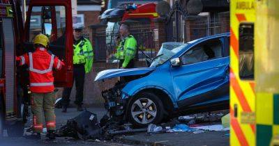 Four taken to hospital after horror crash in Bolton - www.manchestereveningnews.co.uk - Manchester