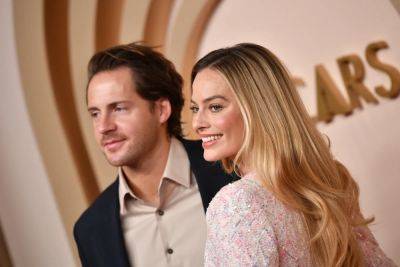 Margot Robbie Explains Why “Selling Her Own Gin Brand Is Easier Than Selling A Movie” - deadline.com