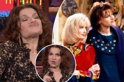 ‘Snotty’ Sandra Bernhard apologizes to ‘Roseanne’ co-star Morgan Fairchild for treating her poorly - nypost.com - city Sandra