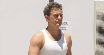 Joshua Jackson Wears White Tank Shirt on Set of New TV Show 'Dr. Odyssey' - www.justjared.com - Los Angeles - Adidas