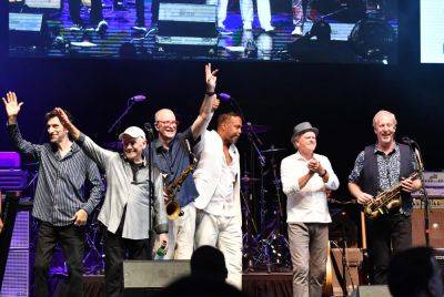 Average White Band Feature Doc In The Works; Warner Music Entertainment Distributing In North America - deadline.com - Scotland - USA - county Hall - city Sheffield - county Hampton