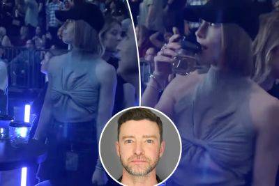 Jessica Biel spotted dancing at Justin Timberlake’s MSG concert after his DWI arrest - nypost.com - New York - Boston