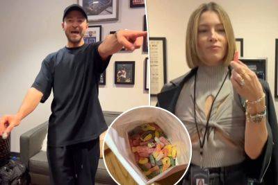 Justin Timberlake shares video of Jessica Biel backstage at his MSG concert after DWI arrest - nypost.com - USA - New York - Sweden - county Hampton