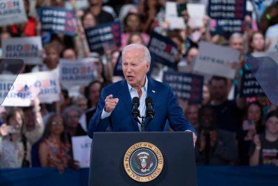 Joe Biden Tells Rally “I Don’t Debate As Well As I Used To” But “I Know How To Tell The Truth” - deadline.com - New York - USA - North Carolina