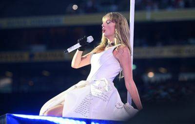 Watch Taylor Swift debut deep cut ‘The Albatross’ in Dublin - www.nme.com - Ireland