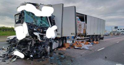 Dramatic images show carnage on motorway after five lorries involved in smash as drivers told AVOID the area - www.manchestereveningnews.co.uk - Manchester - county Cheshire - county Wood