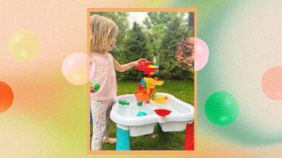 8 Best Water Tables for Toddlers, According to Parents 2024 - www.glamour.com
