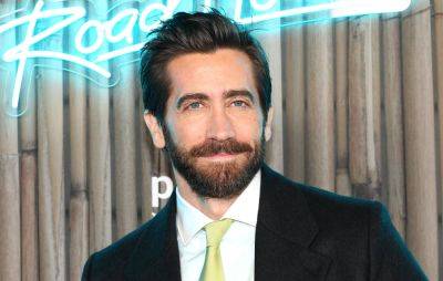 Jake Gyllenhaal discusses being legally blind in Hollywood: “It’s advantageous” - www.nme.com - Hollywood