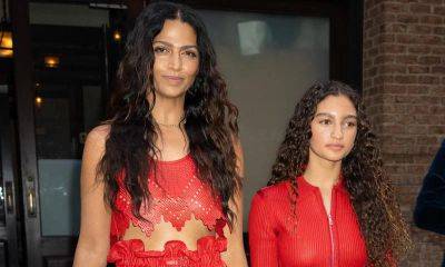 Camila Alves McConaughey and daughter Vida twinning in red looks in New York City - us.hola.com - New York