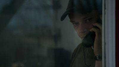 ‘McVeigh’ Review: Alfie Allen Impresses In This Chilling Account Of The Radicalization Of The Oklahoma Bomber – Tribeca Film Festival - deadline.com - Britain - USA - Washington - Oklahoma - Iraq